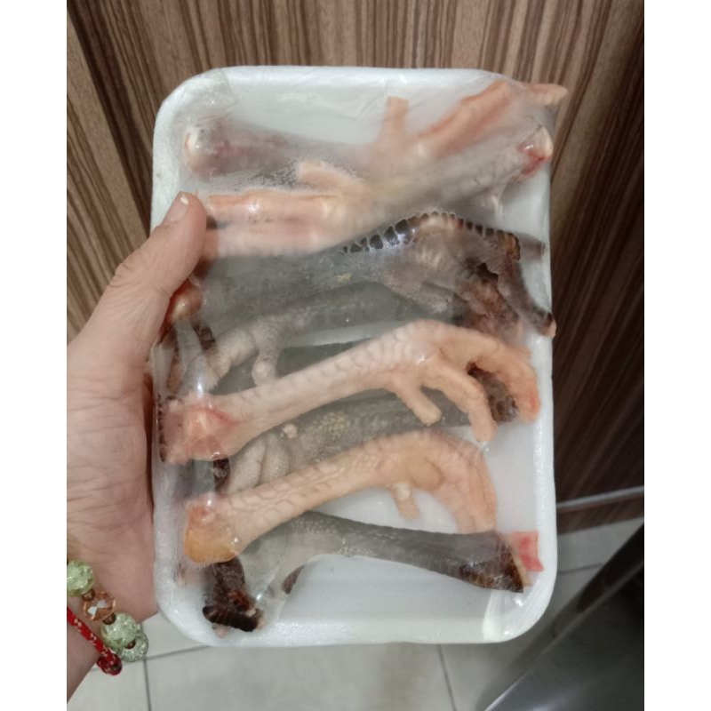 

Kaki ayam kampung