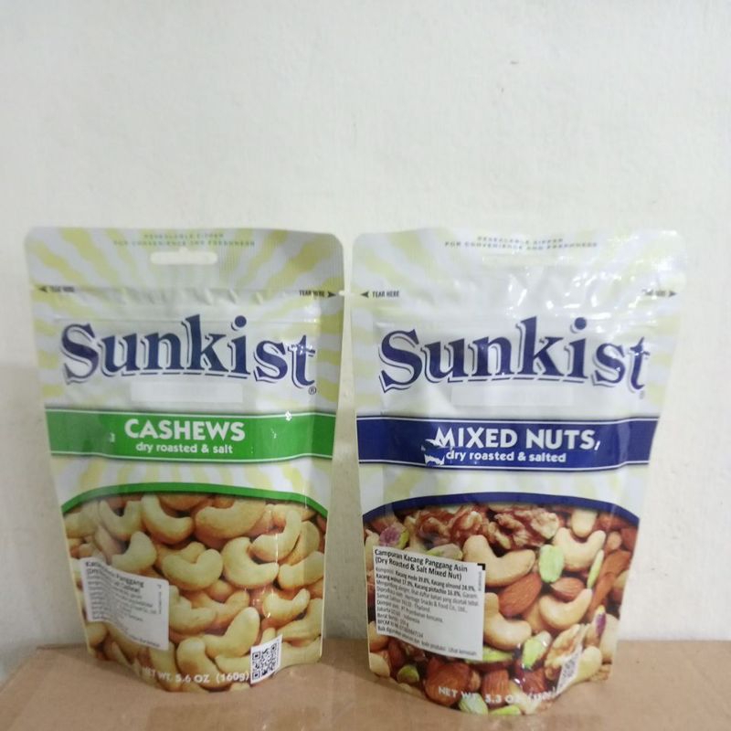 

Kacang Sunkist / Mixed Nuts & Cashews