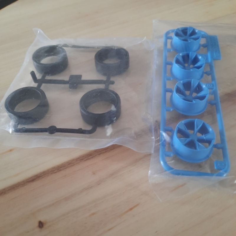 BAN TAMIYA SUPER HARD MEDIUM MURAH