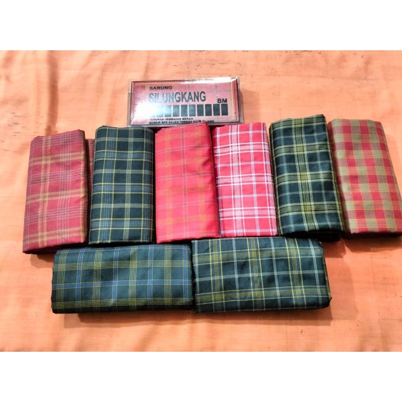 Sarung Silungkang BM motif Bugis khas jembatan merah silungkang