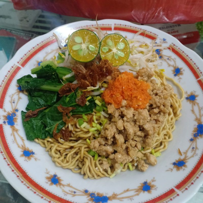 

Bakmie Ayam Cincang Khas Bangka