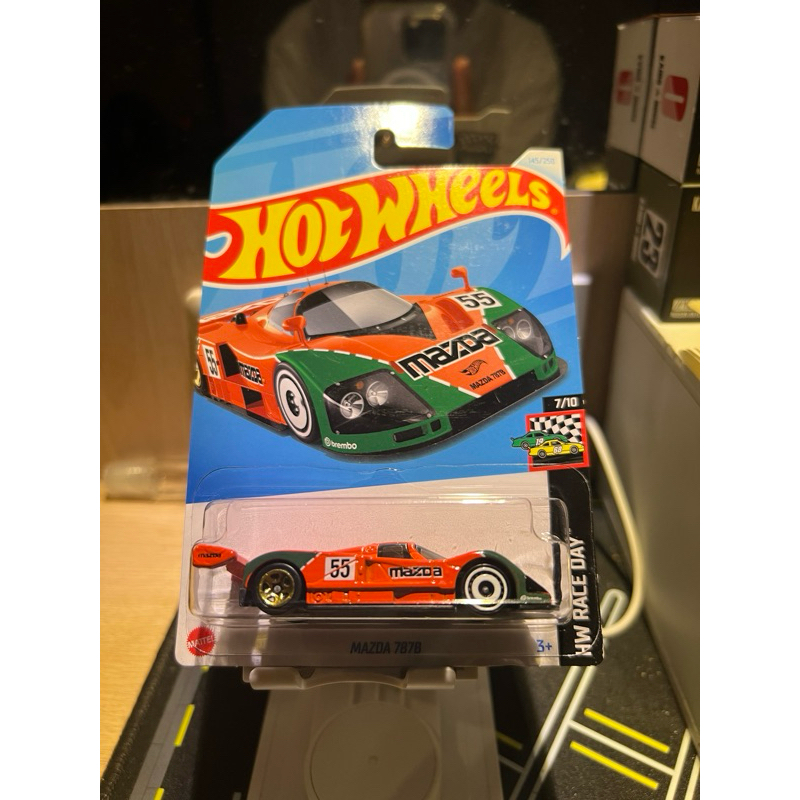 Hot Wheels Mazda 787b Orange