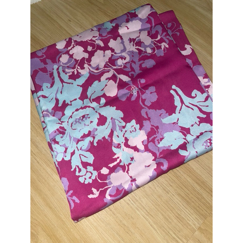 NEW RIA MIRANDA HIJAB SATIN SQUARE SCARF