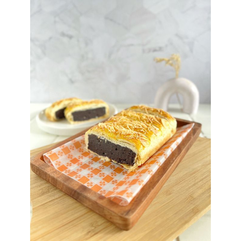 

Brownies Puff Pastry by Decko's Patisseries