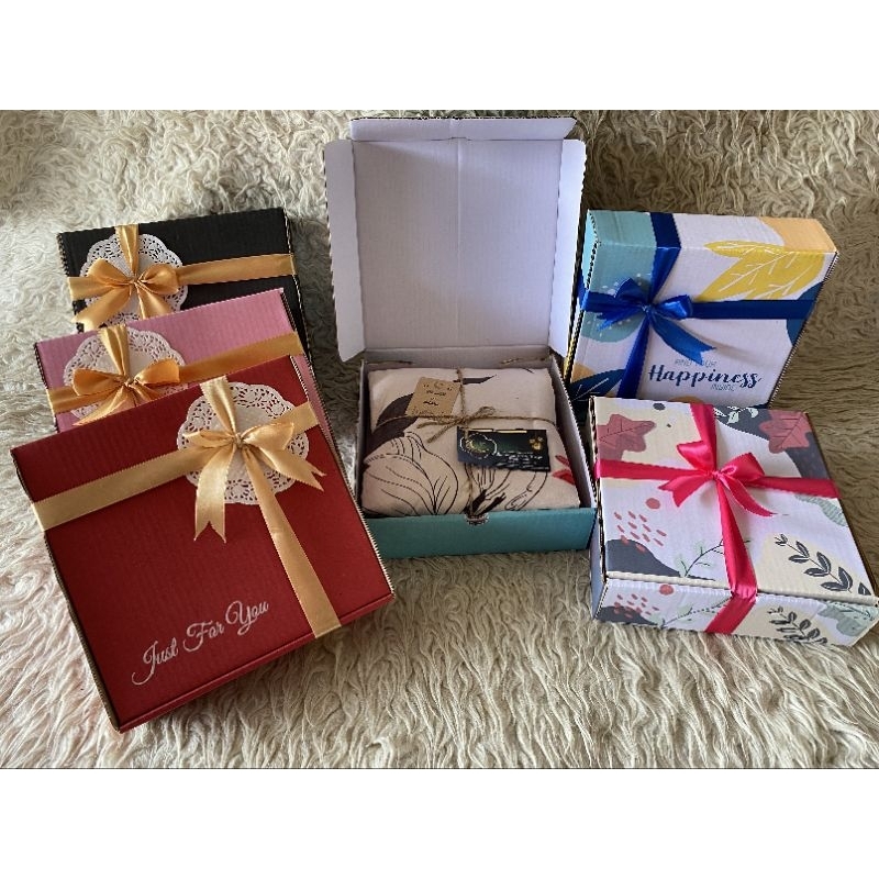 KADO PERNIKAHAN KADO SPREI HAMPERS WEDDING HAMPERS PERNIKAHAN HAMPERS NIKAH KADO PERNIKAHAN COUPLE