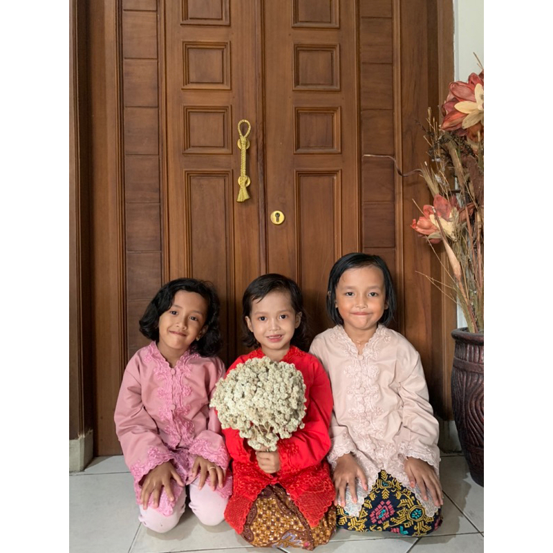 Kebaya Anak Tanggung Bordir Kebaya Encim Sekolah Anak TK dan SD / Kebaya Encim Bordir Usia 4-10 Tahu