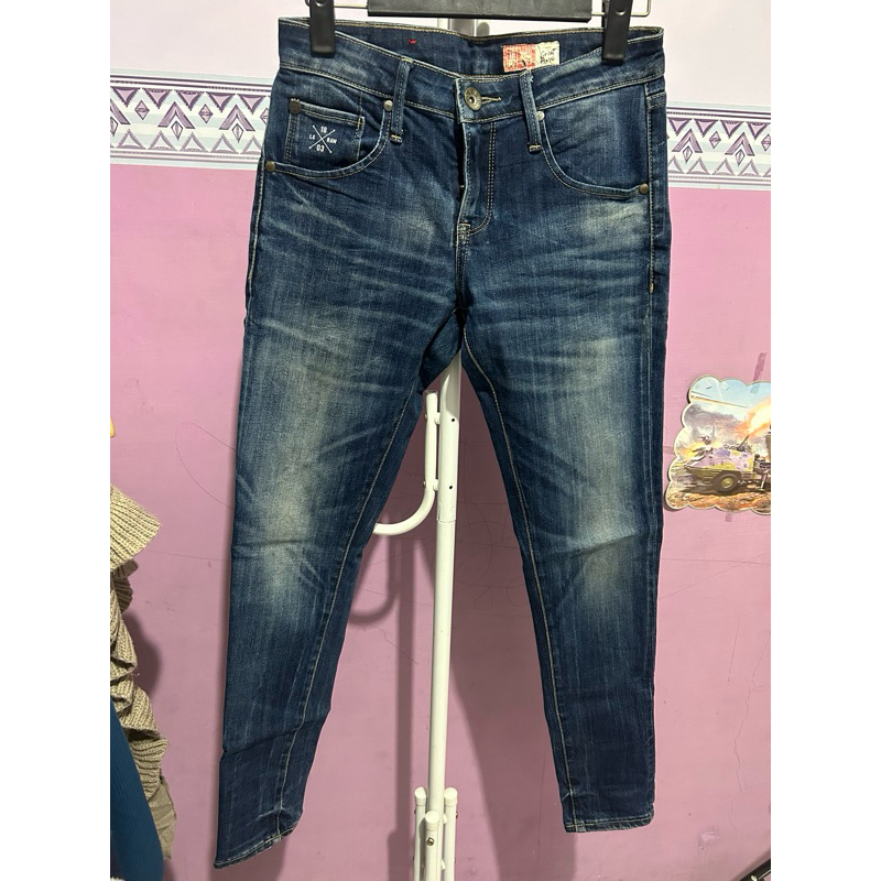 preloved celana JEANS LOGO ori, ninetydegress Dust