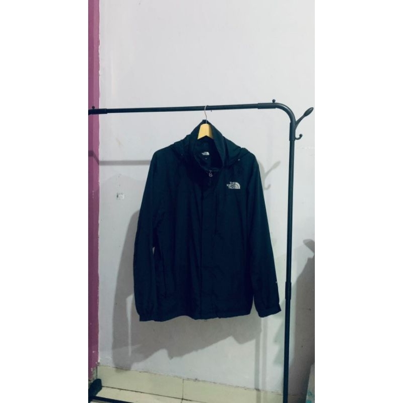 (Second) Jaket Outdoor TNF Hyvent Gorpcore