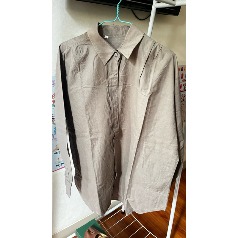 kemeja kerja Taupe