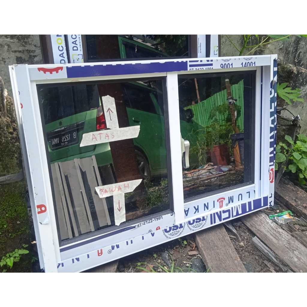 Kusen dan jendela sliding LxT 100x150 include packing kayu