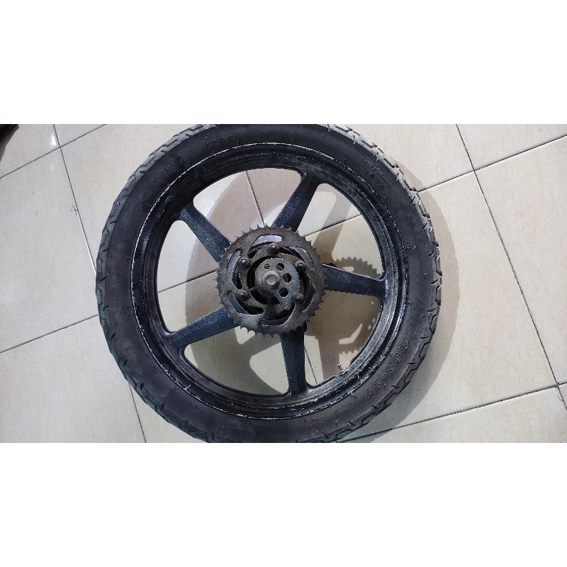 Velg Belakang Vixion Old set tutup tromol+napgear Ban tidak ikut