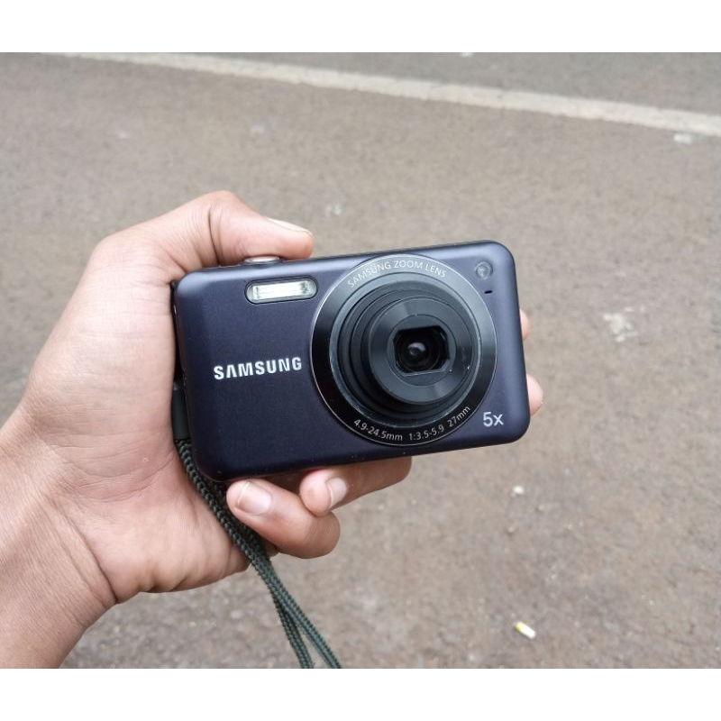 kamera digital samsung es75 bekas second