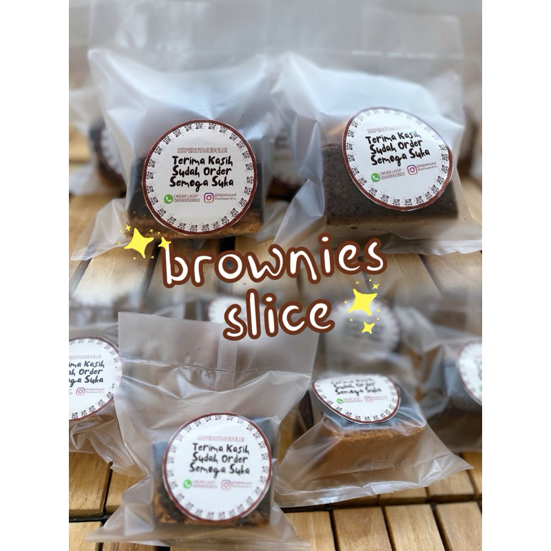 

Brownies Panggang Crunchy & Chewy | Ukuran Slice