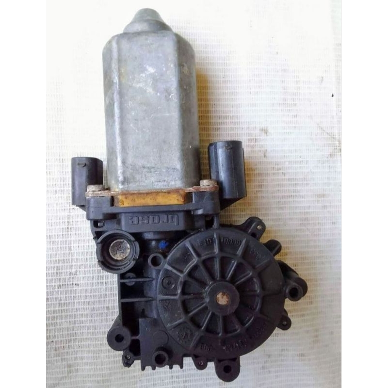 motor dinamo power window BMW e36