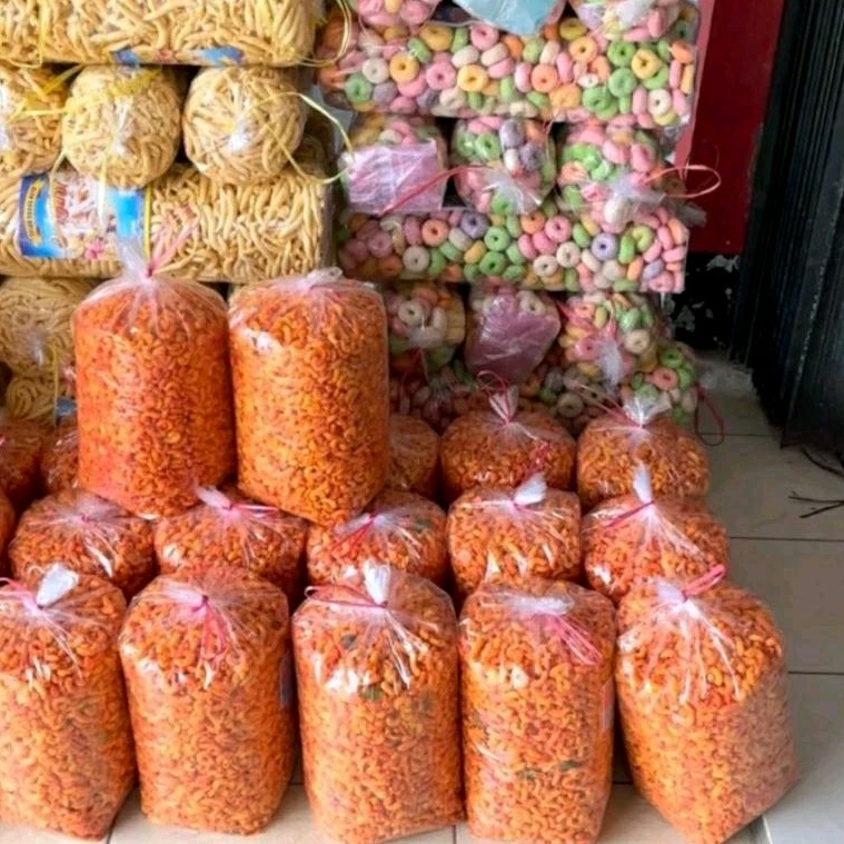 

Makroni Bantat Pedas Balado Gurih/Makroni Bantat Asin Gurih Kemasan 1 Bal Isi 1,7 Kg