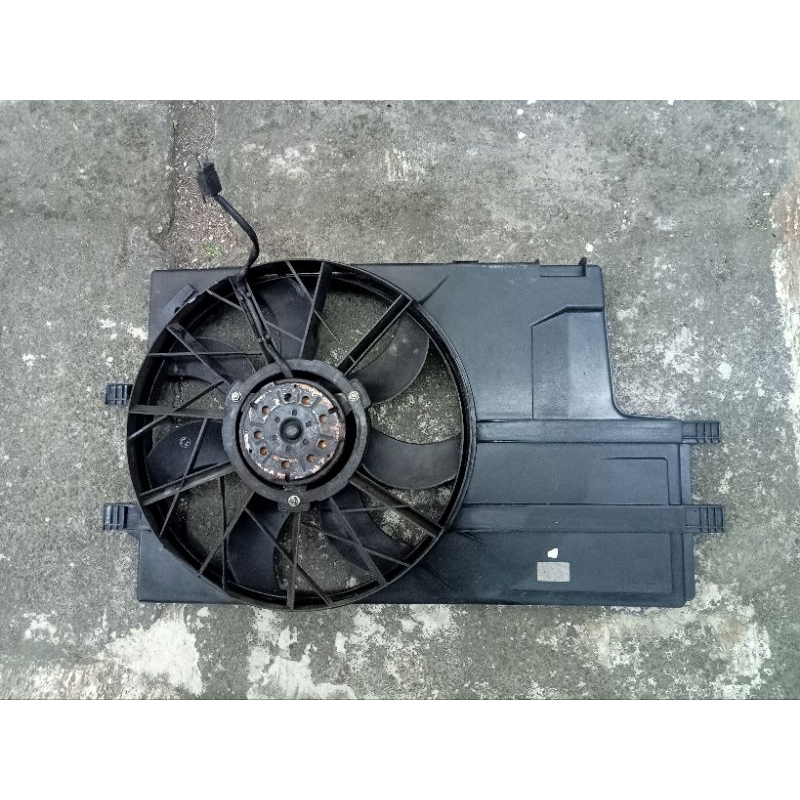 Extrafan Mercedes A140
