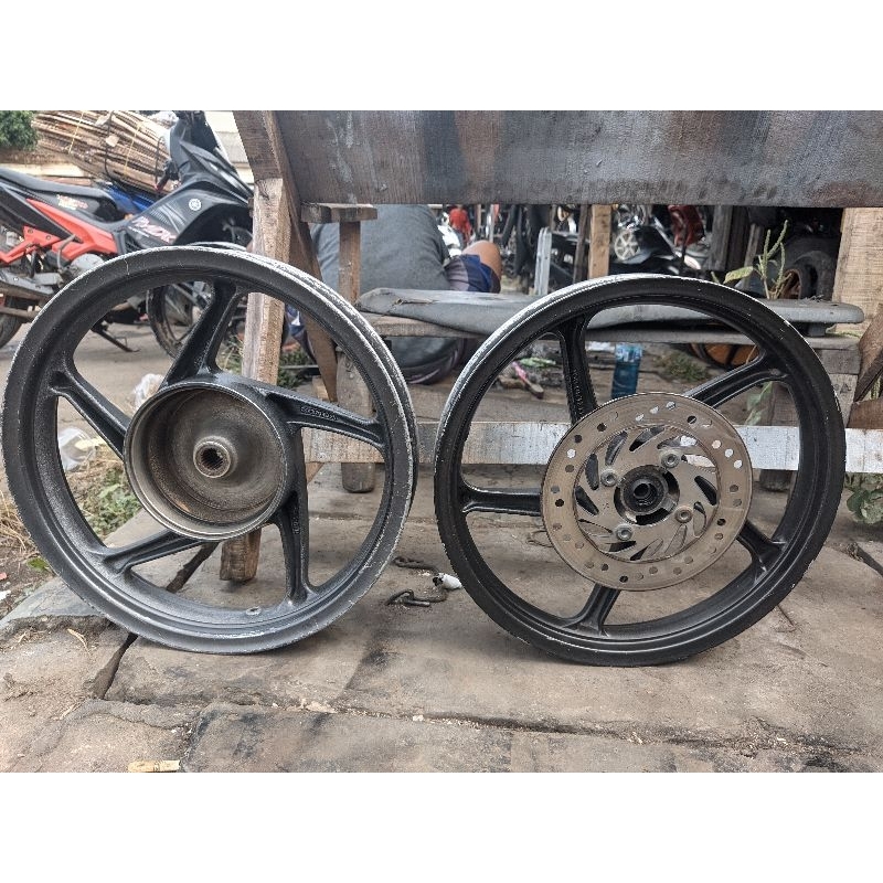 velg pelek set depan belakang Honda beat karbu beat fi pnp beat pop original