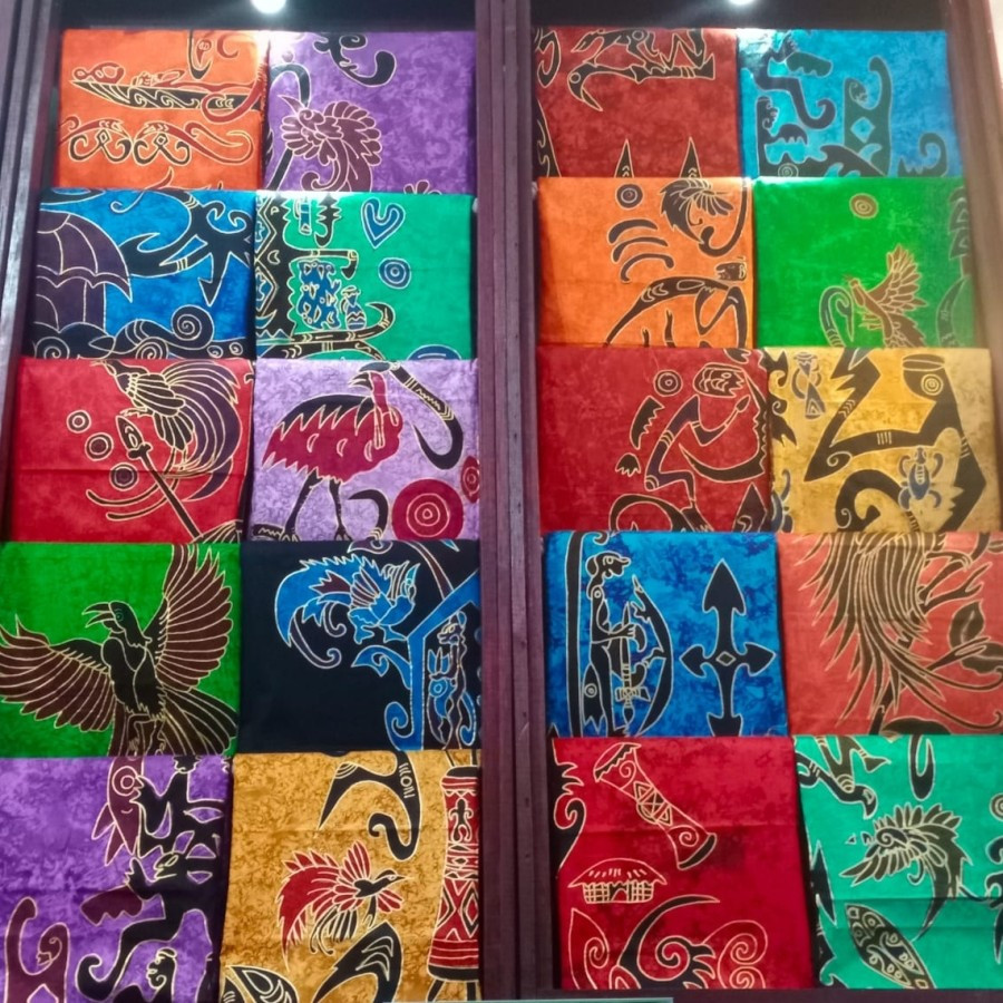 KAIN BAJU BATIK PRADA TULIS PAPUA BATIK TULIS PREMIUM PER 2,5 METER