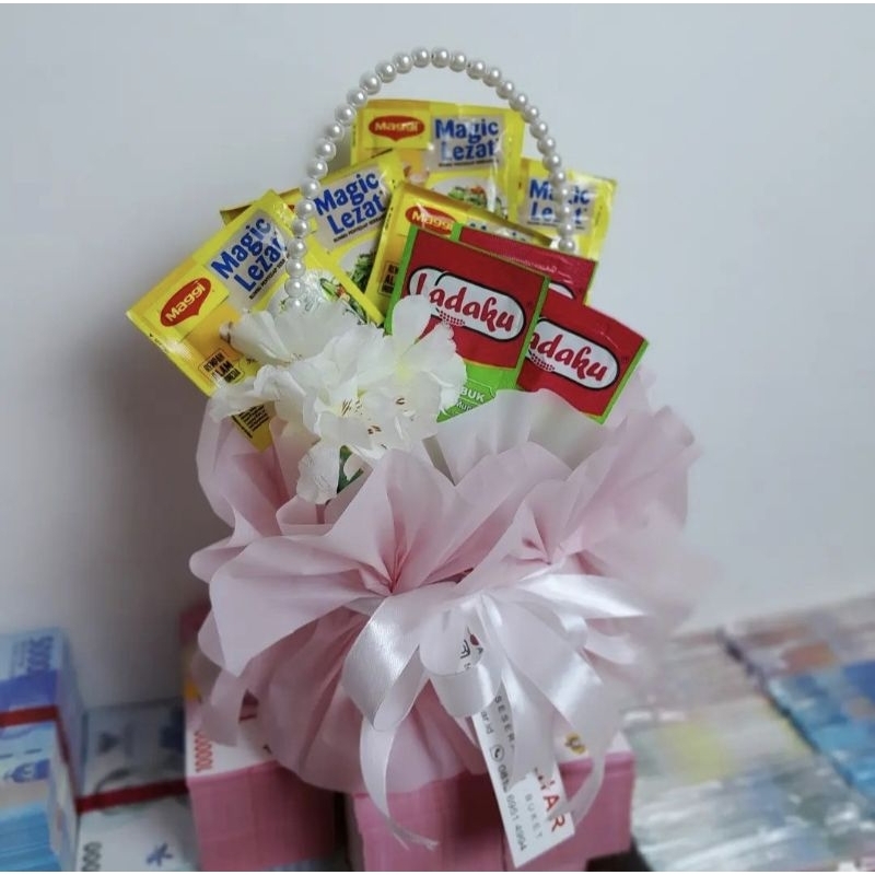 

Buket keranjang buket bumbu dapur buket jinjing buket keranjang jinjing buket bunga TERASMAHAR