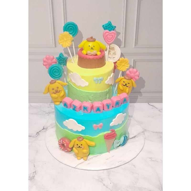 

Custom Cake Tingkat Buttercream