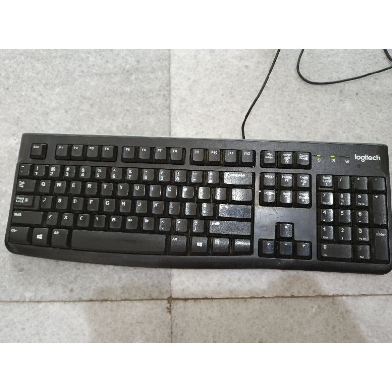 Keyboard Logitech Second & Murah