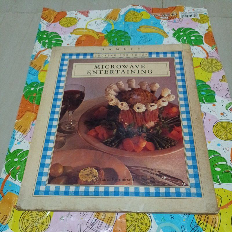 Buku Resep import - MICROWAVE ENTERTAINING