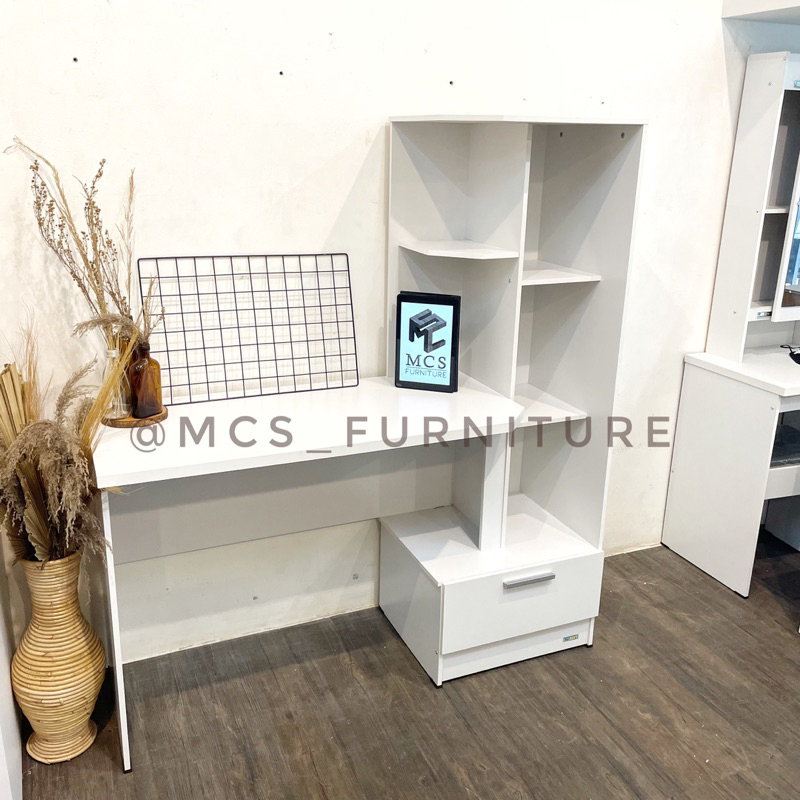 Meja Belajar Kantor Berlemari Estetik Rak Samping Buku Mebel Furniture MCS Semarang
