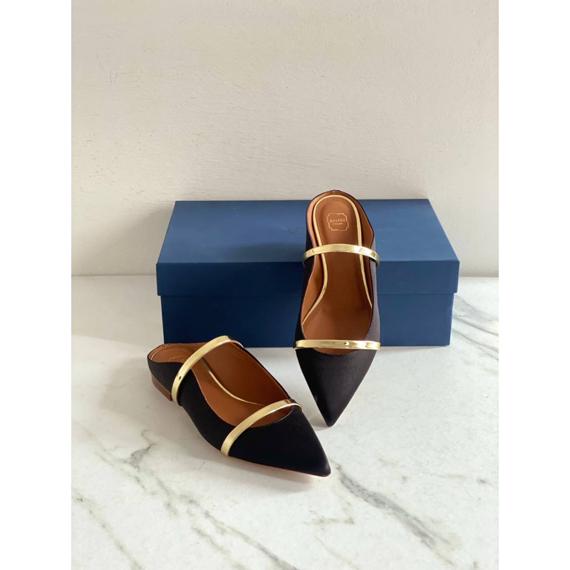 Souliers Maureen Mules Flat In Black Gold Satin