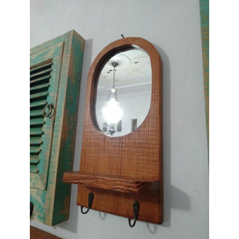 cermin kayu oval rustik kapstok vintage estetik