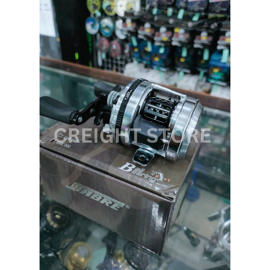 REEL BC SABRE DX101 SHALLOW SPOOL / ROUND REEL