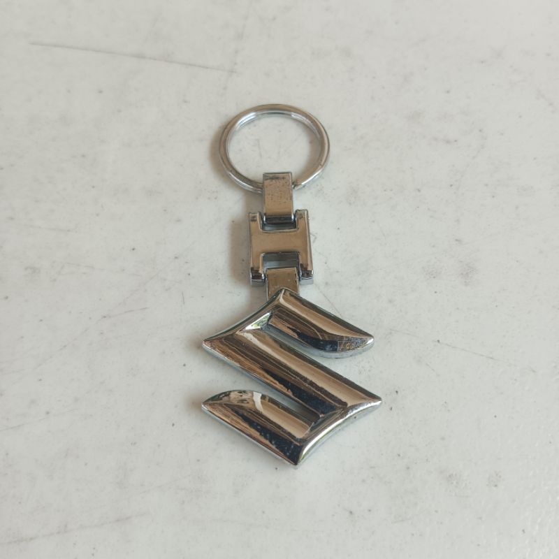 Gantungan Kunci Mobil Suzuki