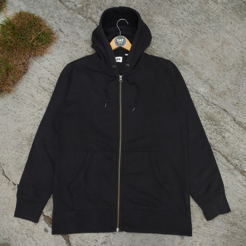 ZIP HOODIE UNIQLO HITAM / ZH UNIQLO HITAM