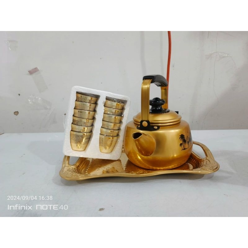 SET TEKO, GELAS DAN NAMPAN SEDANG