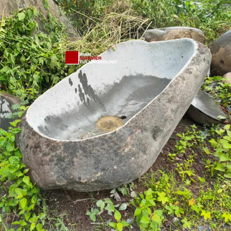 Bak Mandi Berendam Batu Alam Asli Batu kali