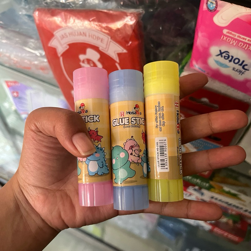 

glue stick / lem stik / lem kertas