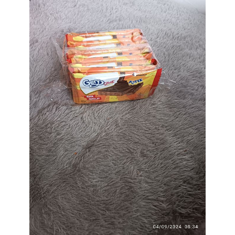 

GERY SALUT WAFER POTEK RASA COKELAT PACK ISI10PCS@15GR