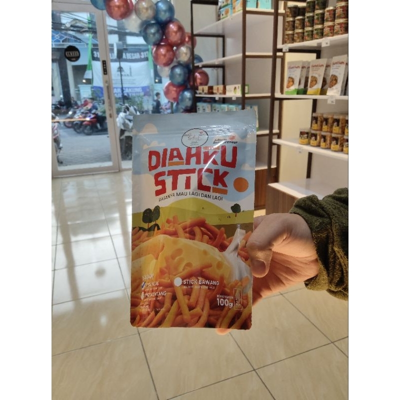 

cheese stick dan biji Ketapang cemilan sidiah