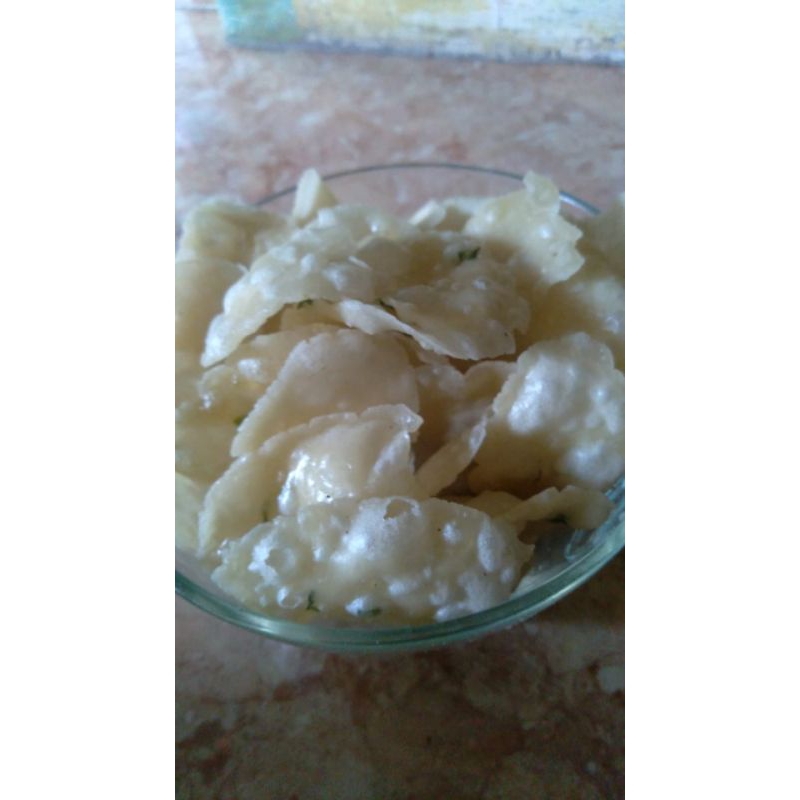 

KERIPIK PANGSIT TAPIOKA 250gr