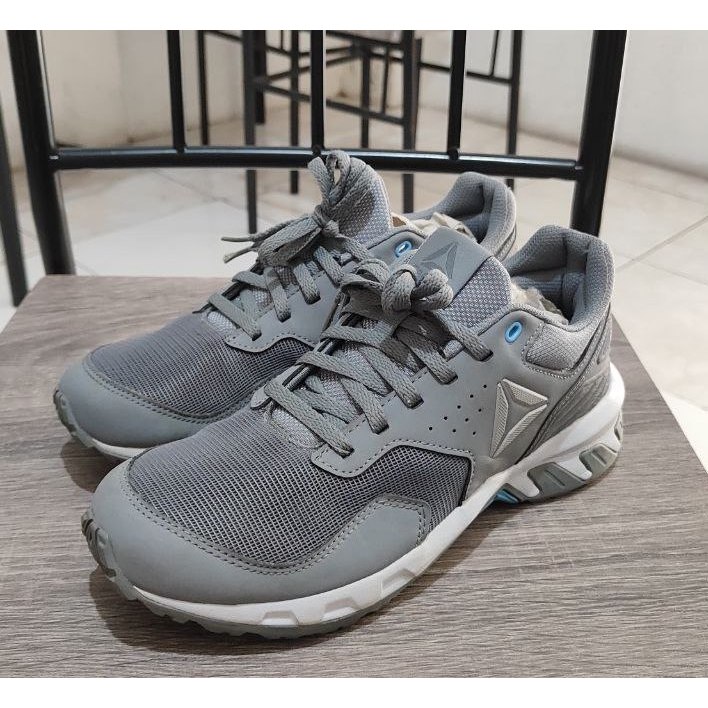 Sepatu Running Adventure Wanita Reebok Ridgerider Trail 4.0 CN6266 Grey VN
