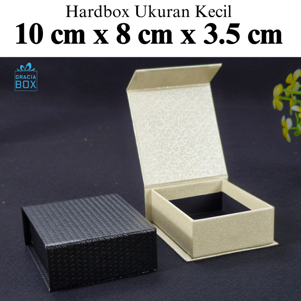 

Jewelry Box / Kotak Gelang / USB Box - Ukuran 10 cm x 8 cm x 3.5 cm