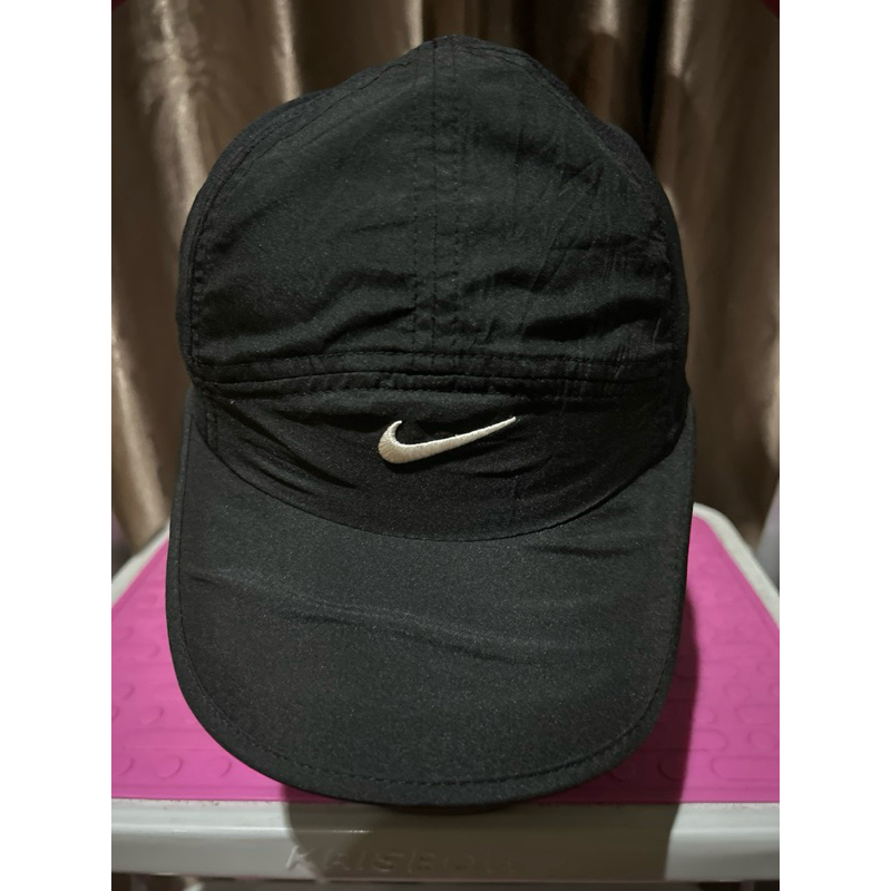Topi Lari sekon/Running Cap Nike Featherlight Drifit warna Hitam