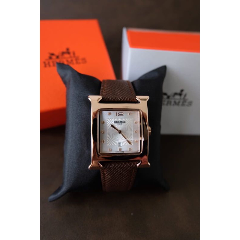 Jam Tangan Fashion Wanita Hernes Kulit Kotak