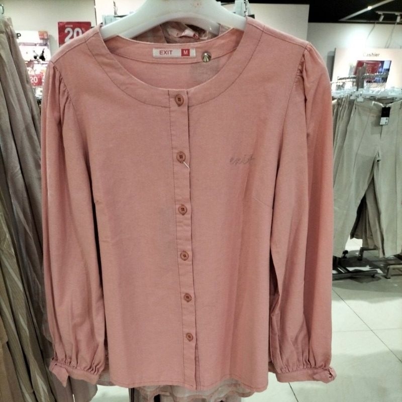 BLOUSE EXIT