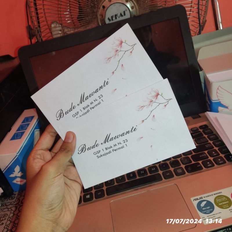 

AMPLOP COSTUM! Amplop Undangan MURAH