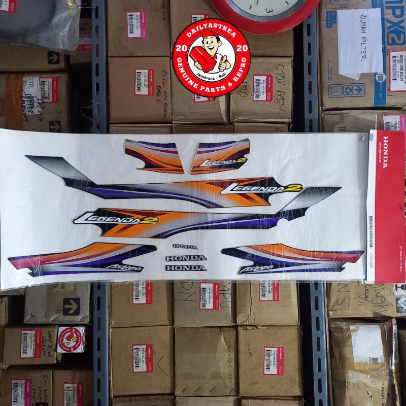 LIS STICKER STRIPING BODY HITAM HONDA ASTREA LEGENDA 2 2004 ORIGINAL ORI ASLI AHM 871X0-KFV-B50ZC