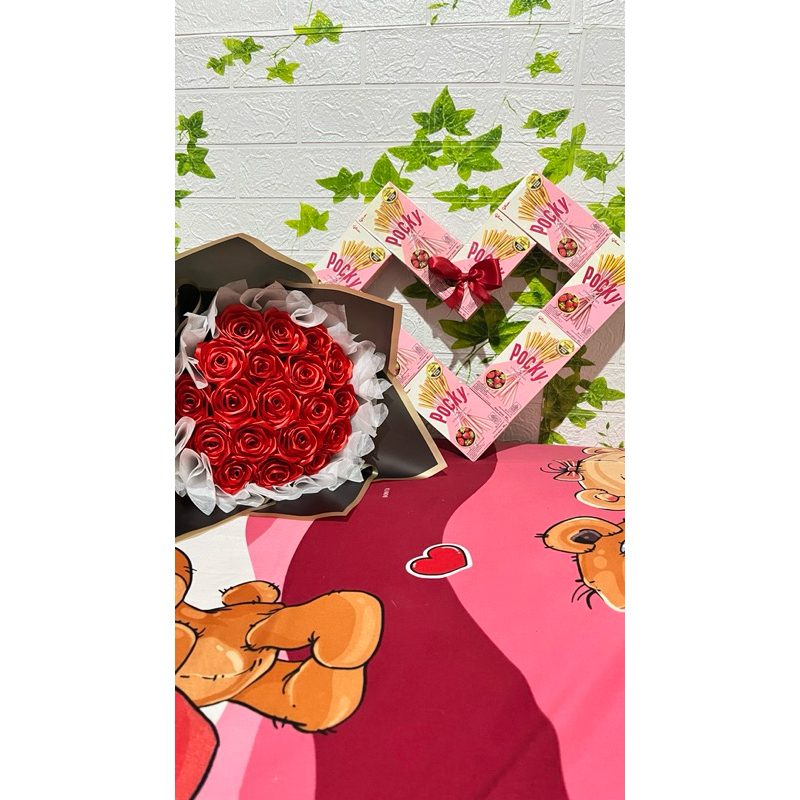 

PAKET CINTA POCKY LOVE DAN BUKET BUNGA PITA SATIN BISA REQUEST