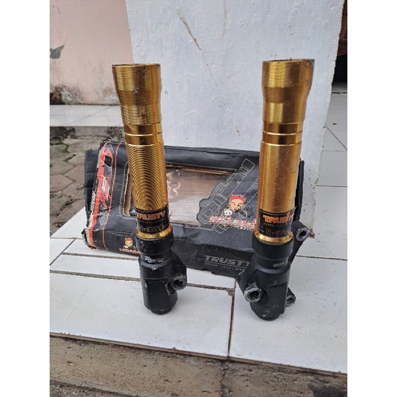 Tabung Shock TRUSTY depan HONDA