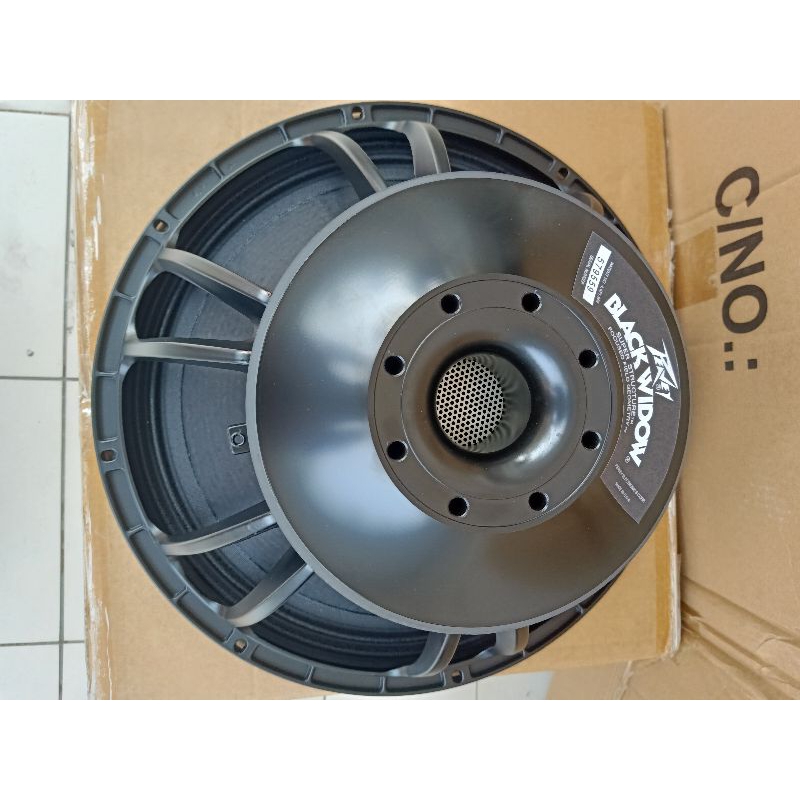 SPEAKER SUBWOOFER PEAVEY BLACK WIDOW 18 INCH VC 4 INCH COATING LUAR DALAM