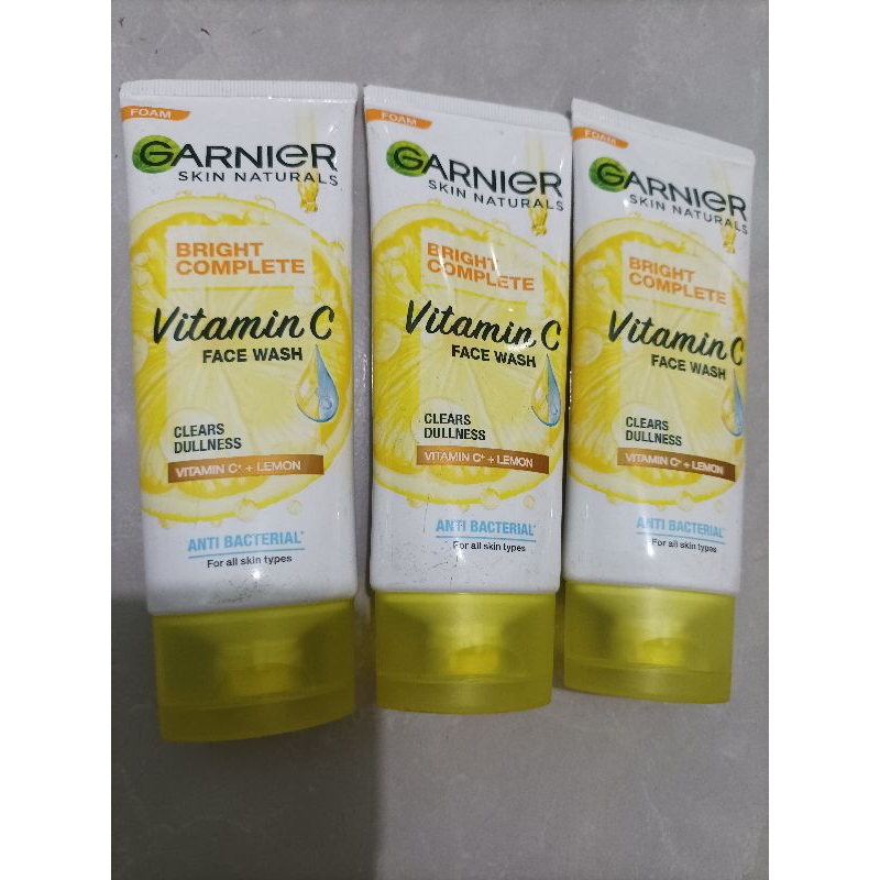 Gar nier Facial wash 100 ml / pencuci muka gar**nier