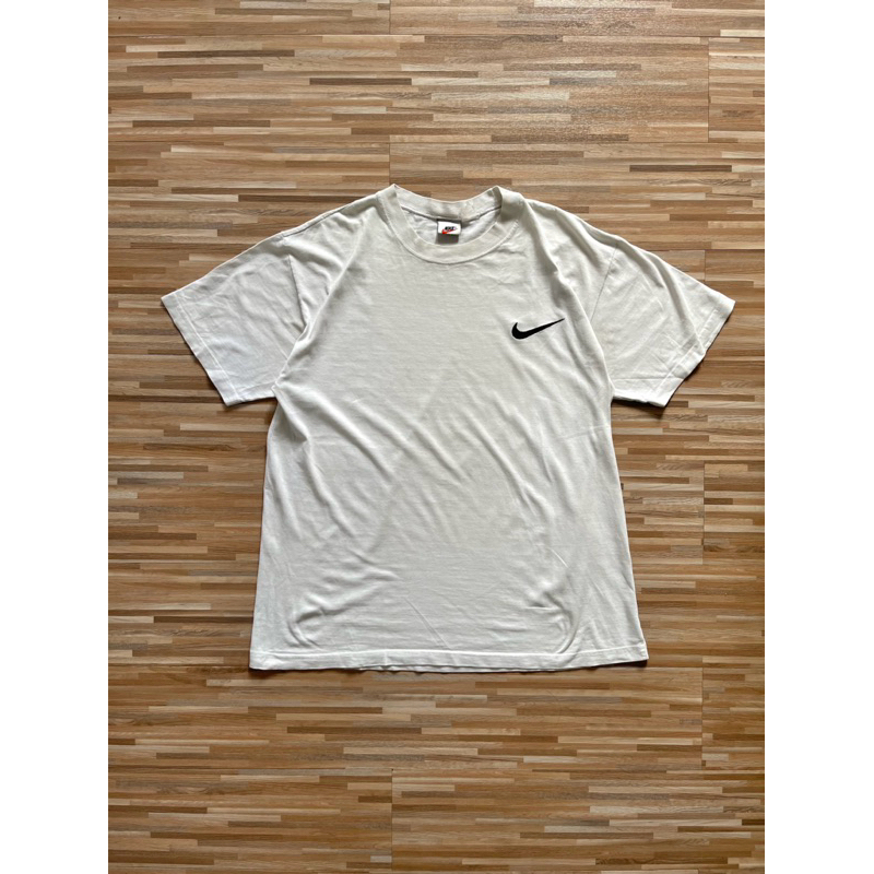 Vintage 90s White Nike Basic tee